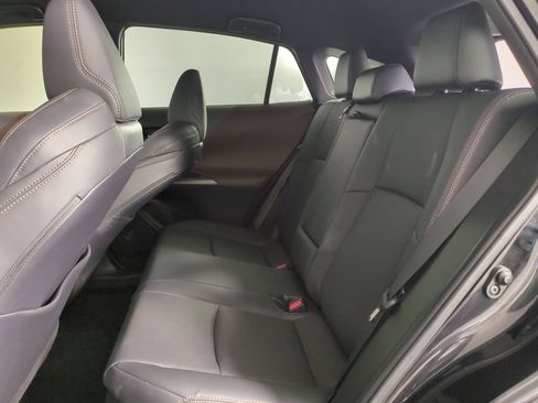 Used 2021 Toyota Venza Limited AWD/4WD image 16