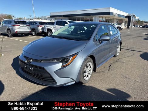 New 2026 Toyota Corolla LE image 3