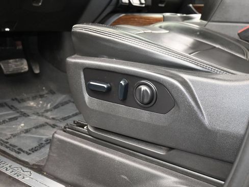 Used 2023 Chevrolet Silverado 3500 High Country AWD/4WD image 13