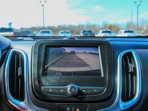 Used 2024 Chevrolet Equinox LT image 25