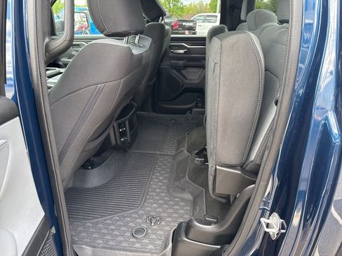 Used 2023 RAM 1500 Big Horn AWD/4WD image 15