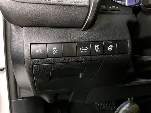 Used 2022 Toyota Camry XSE w/ Navigation Upgrade Package image 35