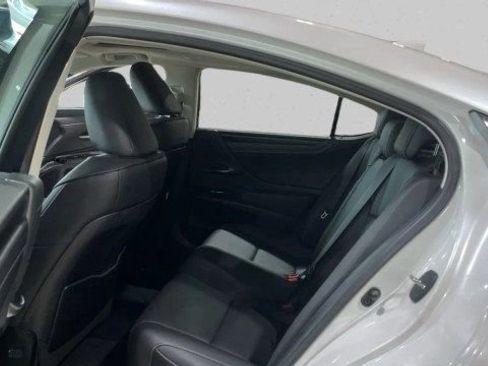 Used 2023 Lexus ES 350 w/ Premium Package FWD image 11