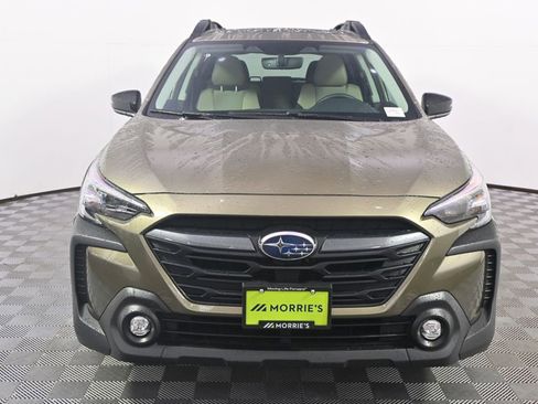 Used 2025 Subaru Outback Premium image 10