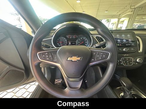 Used 2025 Chevrolet Malibu LT image 15