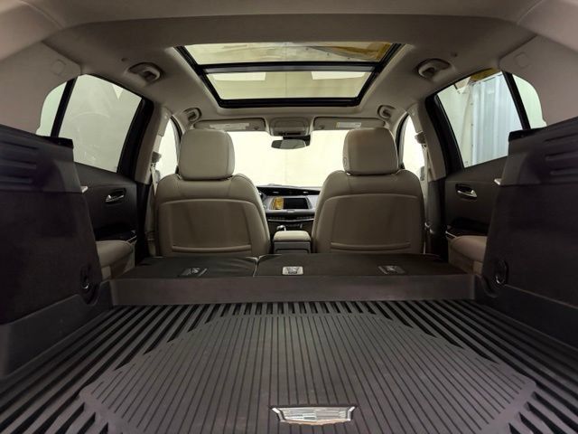 Used 2023 Cadillac XT4 Premium Luxury w/ Technology Package AWD/4WD image 15