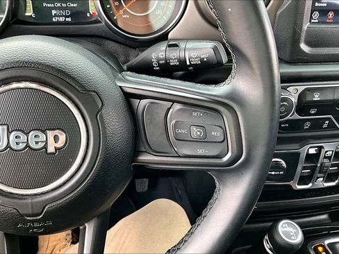 Used 2021 Jeep Wrangler Unlimited Sport S image 12