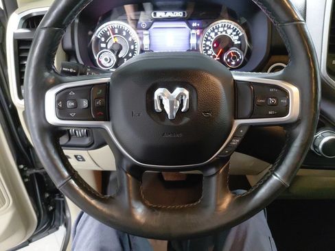 Used 2019 RAM 1500 Big Horn AWD/4WD image 27