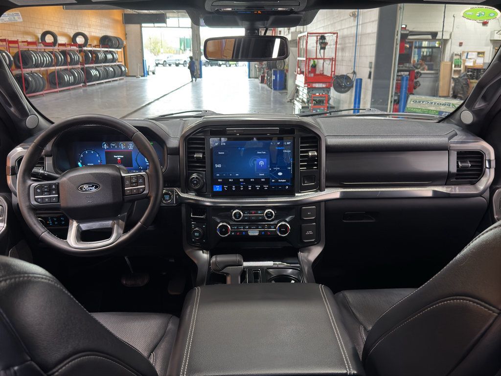 Used 2025 Ford F150 Lariat AWD/4WD image 15