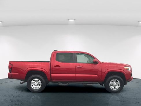 Used 2022 Toyota Tacoma SR5 image 7