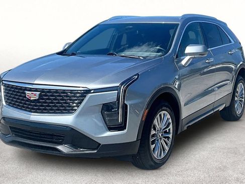 Used 2025 Cadillac XT4 Premium Luxury AWD/4WD image 13
