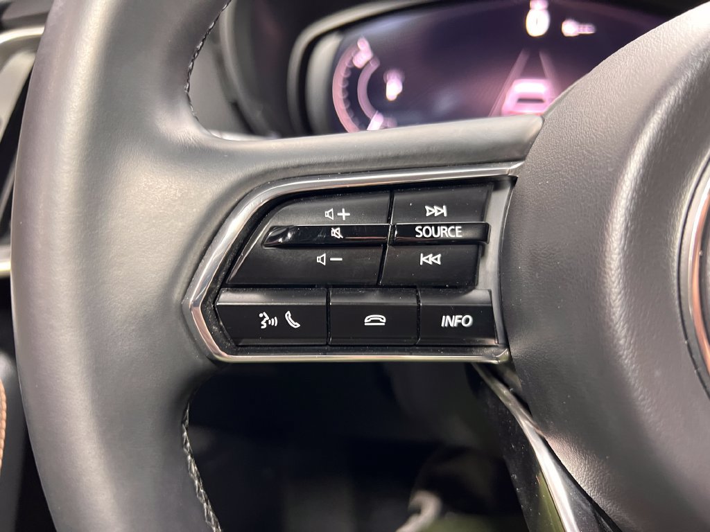 Used 2025 MAZDA CX-90 Plug-In Hybrid w/Premium Sport AWD/4WD image 11