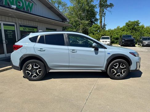 Used 2020 Subaru Crosstrek Hybrid w/ Moonroof Package w/Navigation AWD/4WD image 10