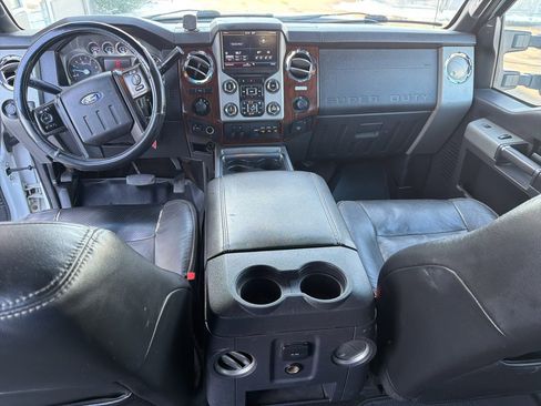 Used 2015 Ford F350 Lariat w/ Chrome Package image 13