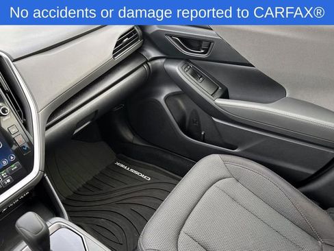 Used 2024 Subaru Crosstrek 2.0i Premium w/ Popular Package #3 image 29