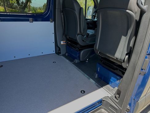 Used 2024 Mercedes-Benz Sprinter 144 Cargo image 12