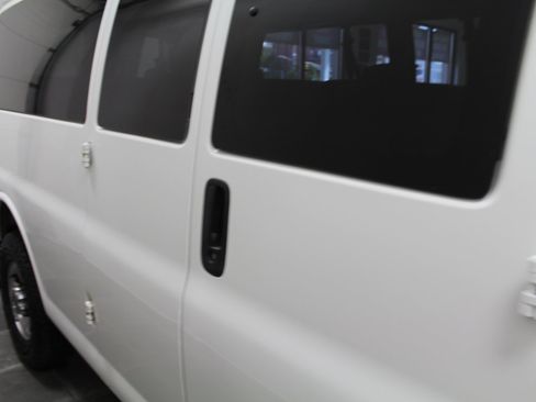 Used 2020 GMC Savana 3500 LT w/ LT Preferred Equipment Group image 36