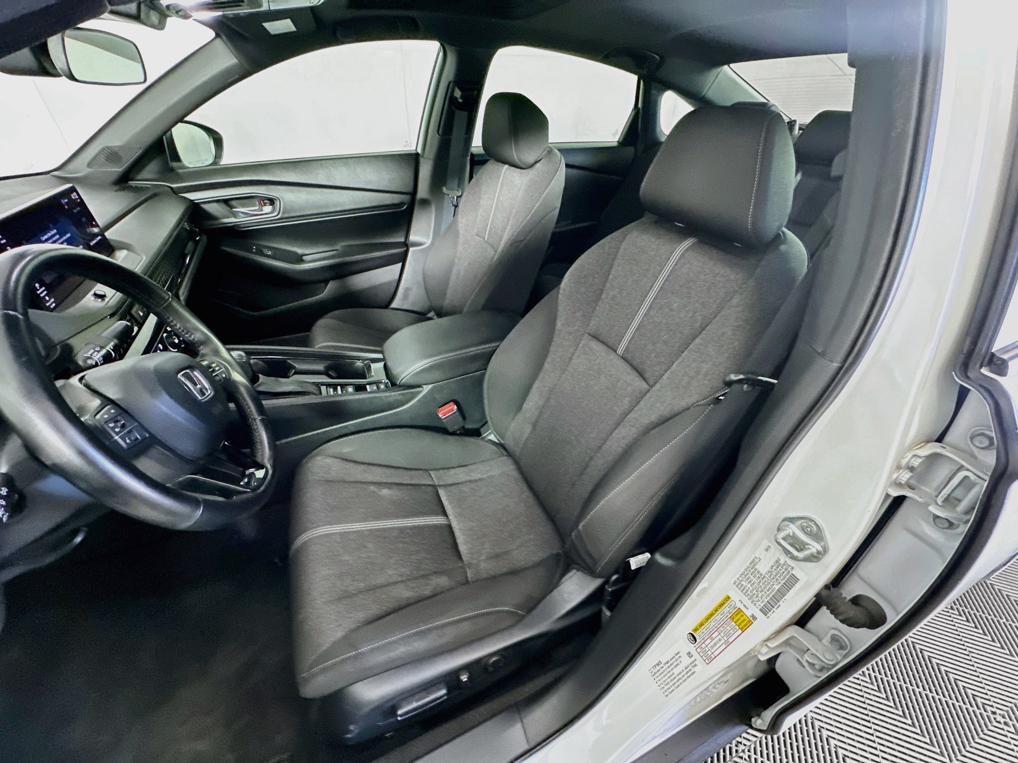 Used 2024 Honda Accord Sport image 13