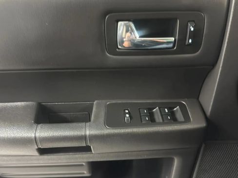 Used 2016 Ford Flex SE FWD image 14