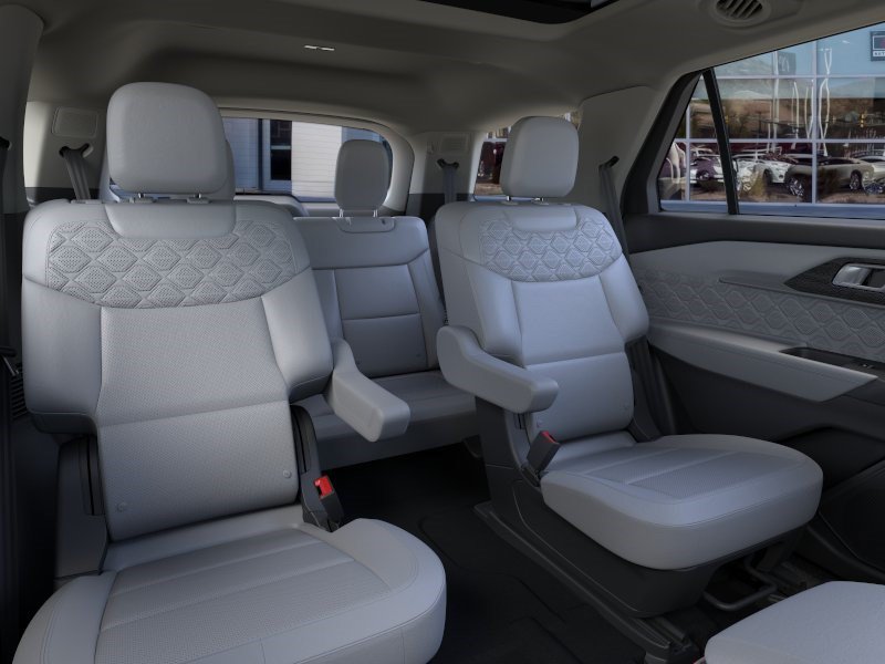 New 2026 Ford Explorer Platinum w/ LUX Leather Package AWD/4WD image 12
