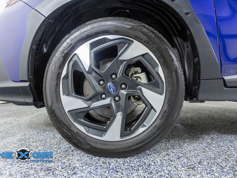 Used 2024 Subaru Crosstrek 2.5i Limited AWD/4WD image 46