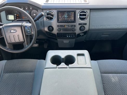 Used 2011 Ford F250 XLT w/ Advanced Security Group image 10