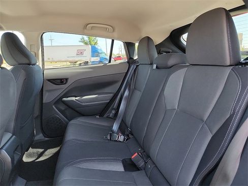 Used 2024 Subaru Crosstrek 2.0i image 11