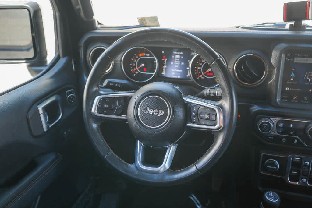 Used 2022 Jeep Wrangler Unlimited Sahara AWD/4WD image 15