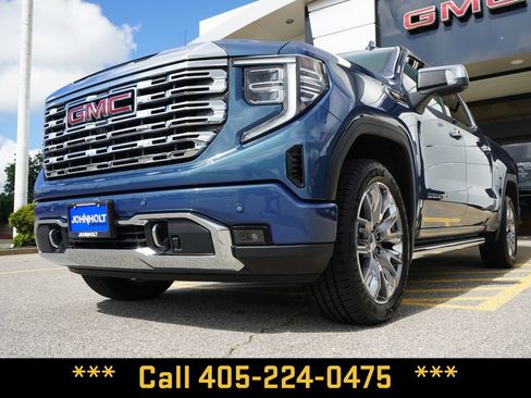Used 2024 GMC Sierra 1500 Denali w/ Denali Reserve Package AWD/4WD image 4