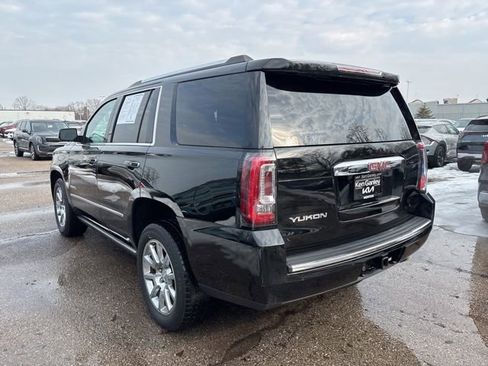 Used 2017 GMC Yukon Denali w/ Open Road Package image 7