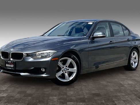 Used 2014 BMW 328i Sedan RWD image 2