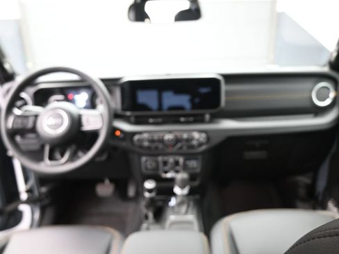 New 2026 Jeep Gladiator Sport AWD/4WD image 25