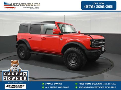 Used 2024 Ford Bronco Outer Banks AWD/4WD image 1