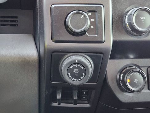 Used 2020 Ford F150 XLT w/ Equipment Group 302A Luxury image 24