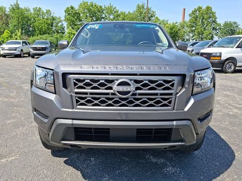 Used 2024 Nissan Frontier SV w/ Tow Package AWD/4WD image 2