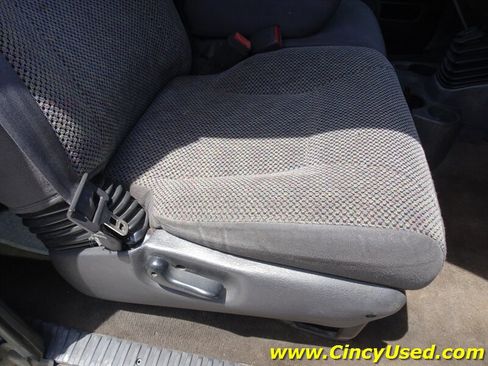 Used 2001 Dodge Ram 3500 Truck 2WD Quad Cab image 27