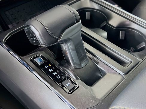 New 2025 Ford F150 Lariat w/ Equipment Group 502A High image 10