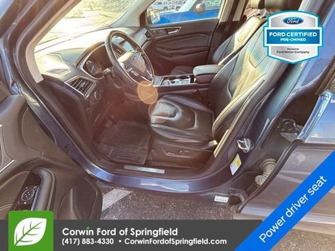 Used 2019 Ford Edge Titanium w/ Cold Weather Package image 14