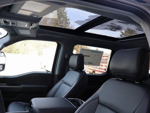 New 2026 Ford F250 Lariat w/ Chrome Package image 5