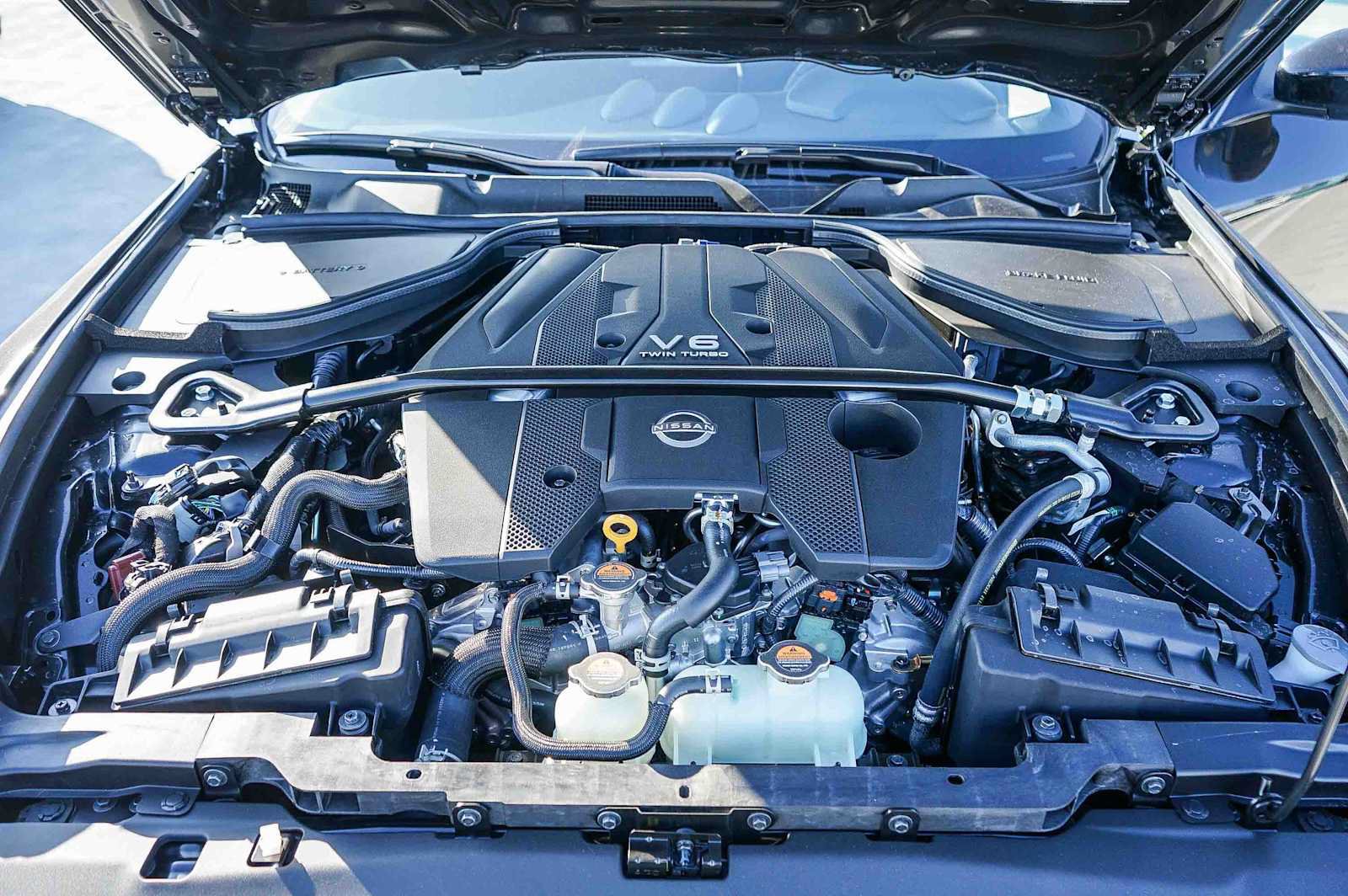 New 2027 Nissan Z Sport w/ Essentials Package (Sport) RWD image 13