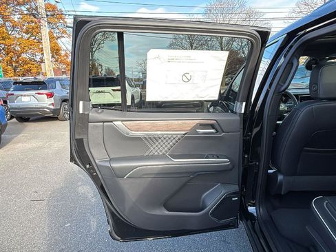 New 2026 GMC Acadia Denali image 31