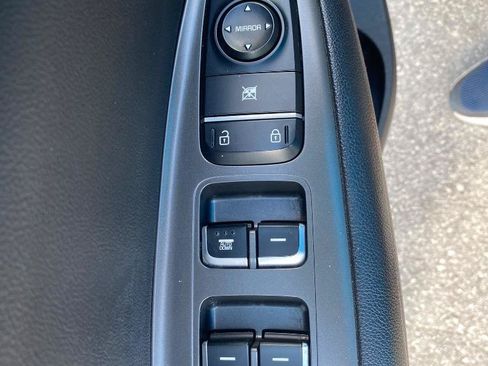 Used 2019 Kia Optima LX FWD image 33