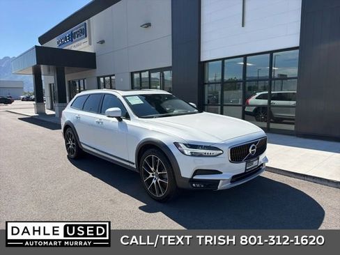 Used 2020 Volvo V90 T6 Cross Country AWD/4WD image 1