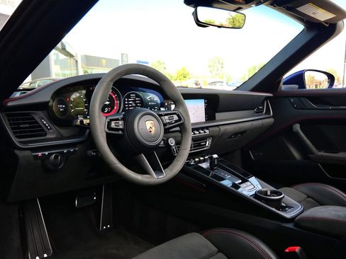 Used 2022 Porsche 911 Carrera GTS image 11