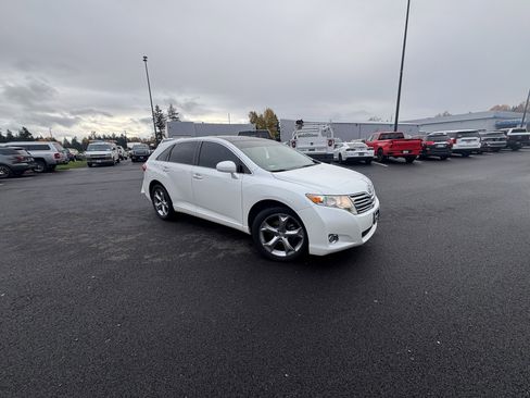 Used 2009 Toyota Venza AWD image 20
