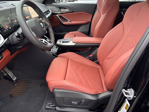 New 2026 BMW X2 xDrive28i image 13