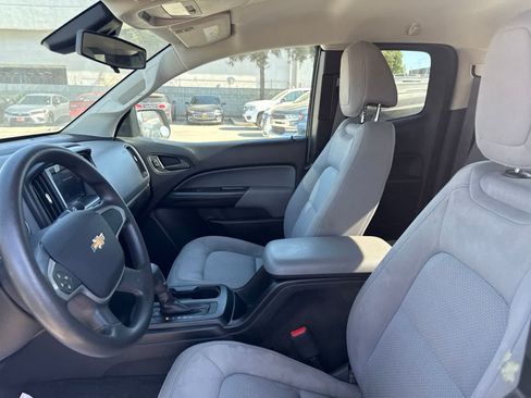 Used 2021 Chevrolet Colorado W/T w/ WT Convenience Package RWD image 15