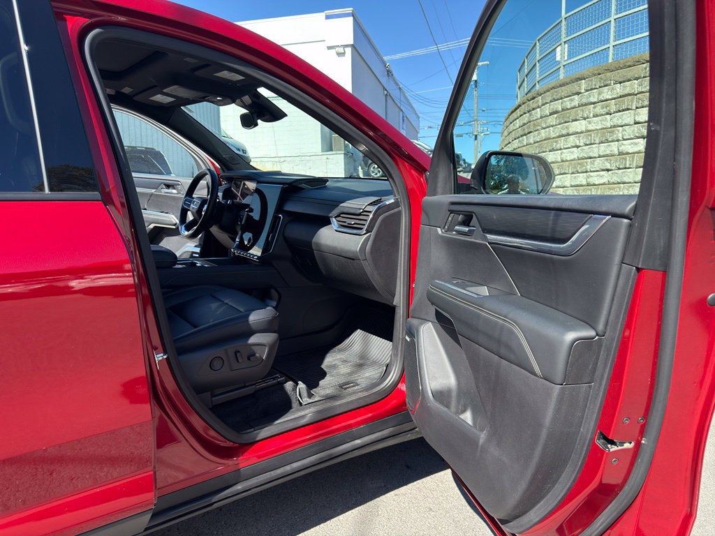 Used 2025 GMC Acadia Elevation w/ Elevation Premium Package AWD/4WD image 20