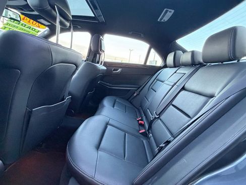 Used 2014 Mercedes-Benz E 350 4MATIC Sedan image 14