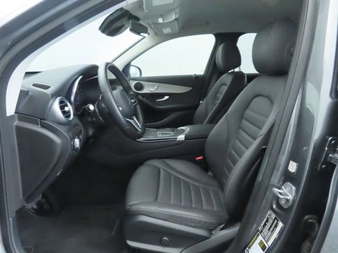 Certified 2021 Mercedes-Benz GLC 300 4MATIC image 20
